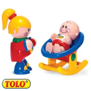 Tolo Toys First Friends: Fetita si bebelusul